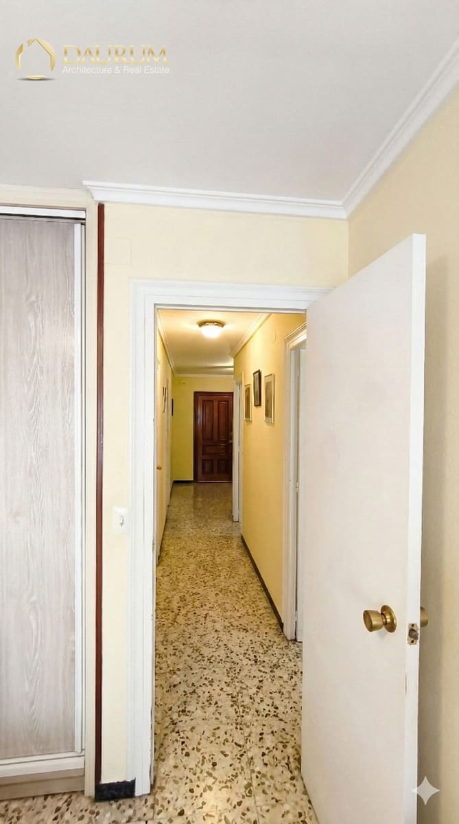 3 bedroom Flat for sale in Benidorm - € 195,000 (Ref: 9844443)