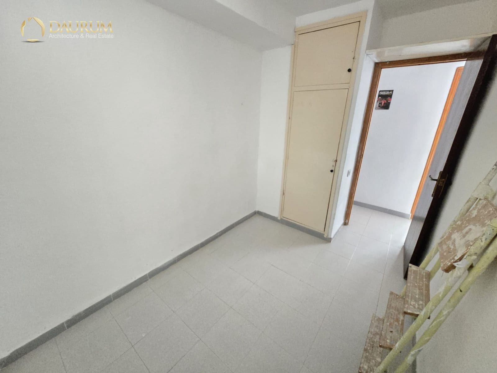 3 bedroom Flat for sale in Benidorm with pool garage - € 180,000 (Ref: 9844444)