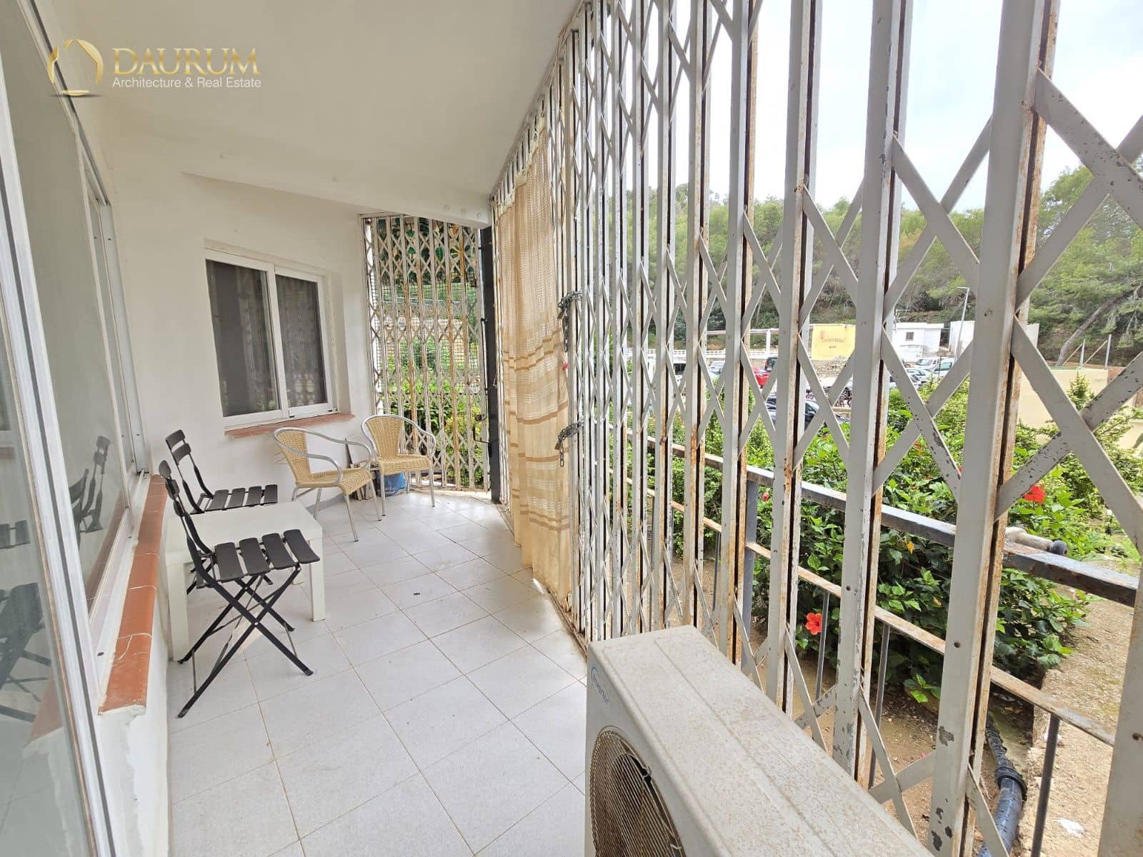 3 bedroom Flat for sale in Benidorm with pool garage - € 180,000 (Ref: 9844444)