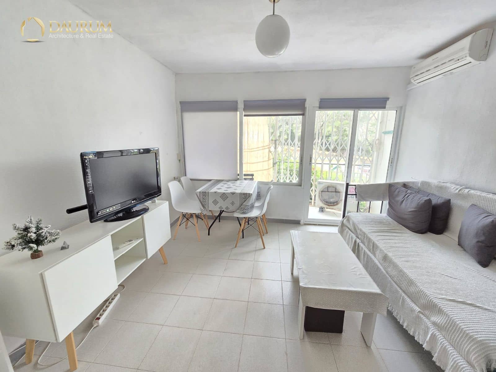 3 bedroom Flat for sale in Benidorm with pool garage - € 180,000 (Ref: 9844444)