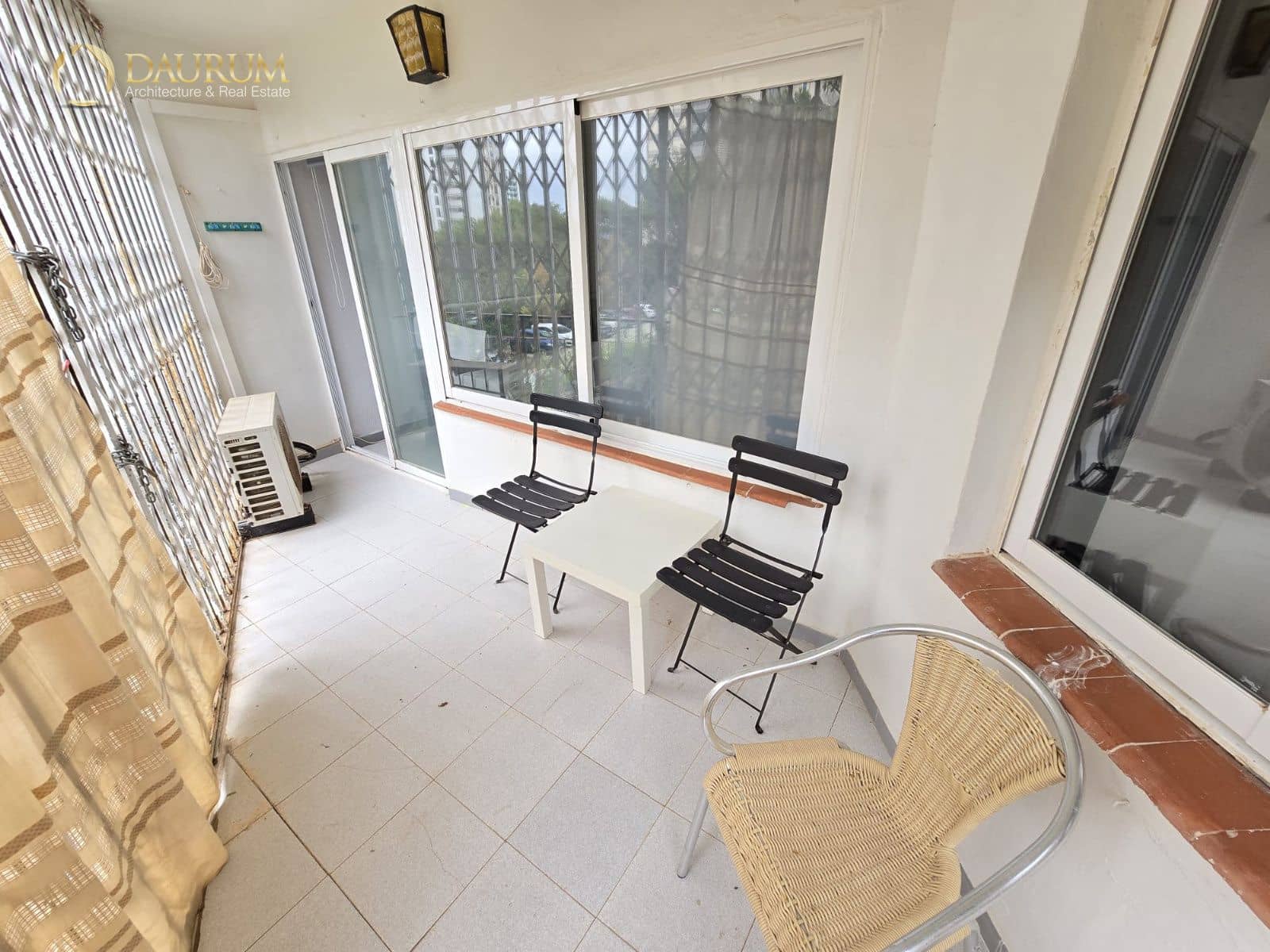 3 bedroom Flat for sale in Benidorm with pool garage - € 180,000 (Ref: 9844444)