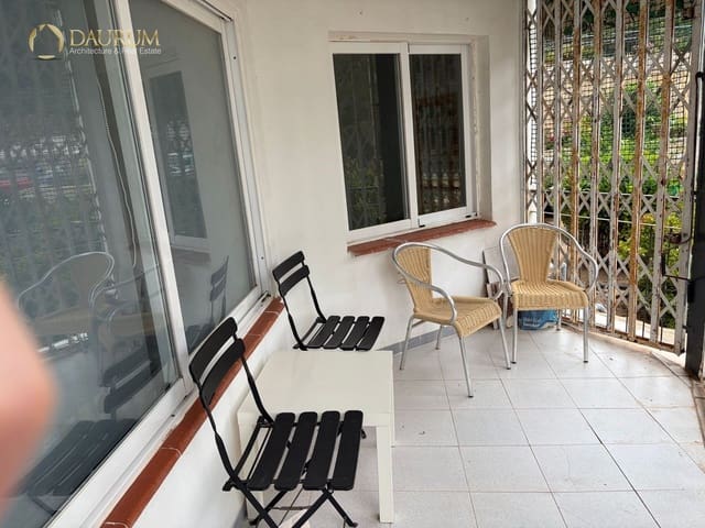 3 Zimmer Wohnung zu verkaufen in Benidorm mit Pool Garage - 180.000 € (Ref: 9844444)