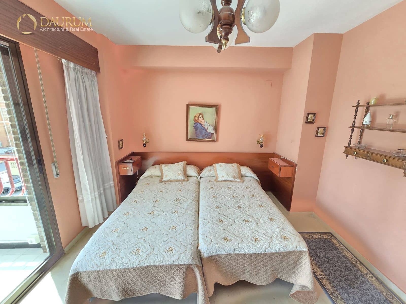 4 bedroom Flat for sale in Benidorm with pool garage - € 479,000 (Ref: 9844445)