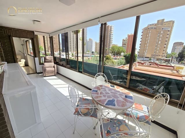 4 Zimmer Wohnung zu verkaufen in Playa Levante, Benidorm mit Pool Garage - 479.000 € (Ref: 9844445)