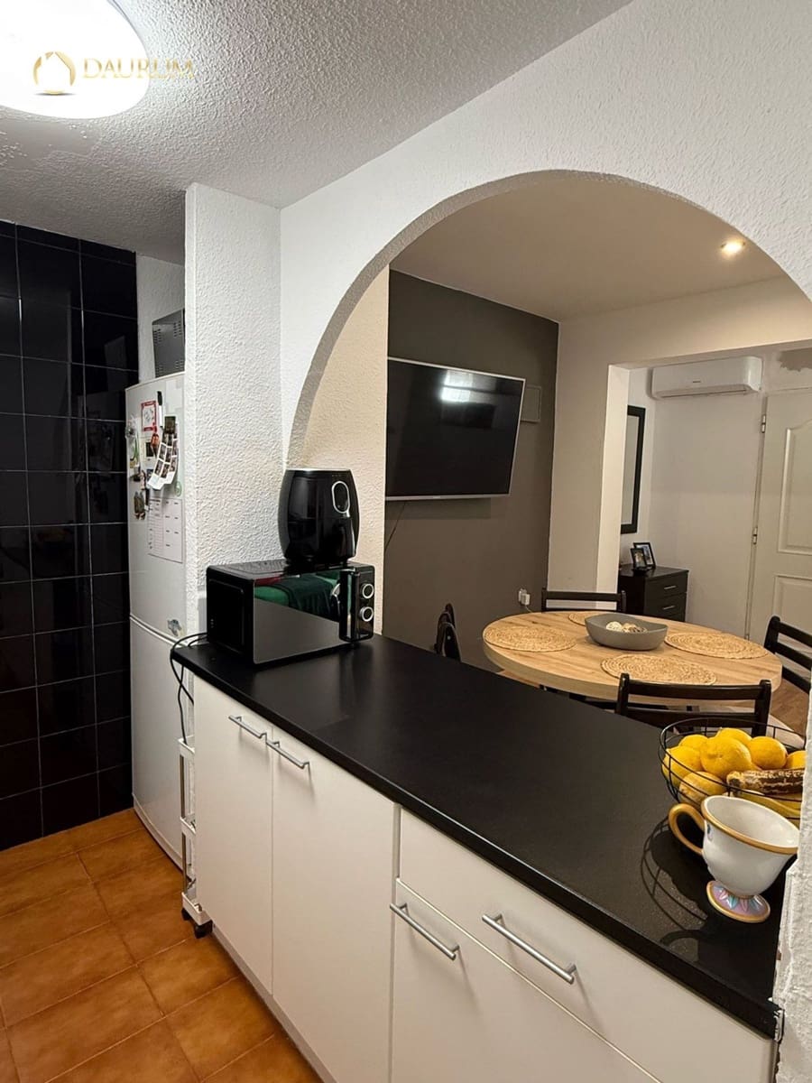 2 bedroom Townhouse for sale in El Campello with pool - € 239,000 (Ref: 9847785)