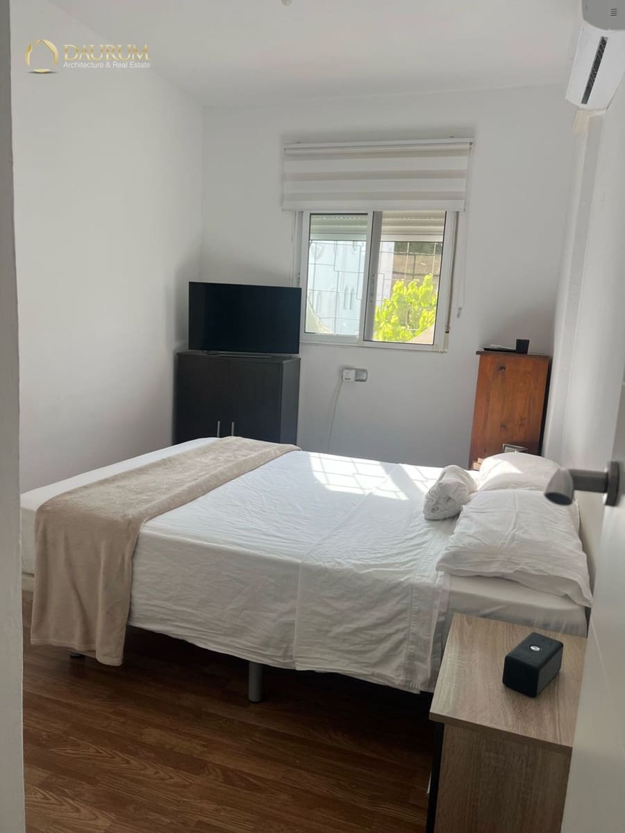 2 bedroom Townhouse for sale in El Campello with pool - € 239,000 (Ref: 9847785)