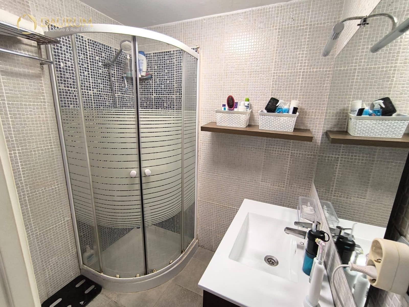 2 bedroom Townhouse for sale in El Campello with pool - € 239,000 (Ref: 9847785)