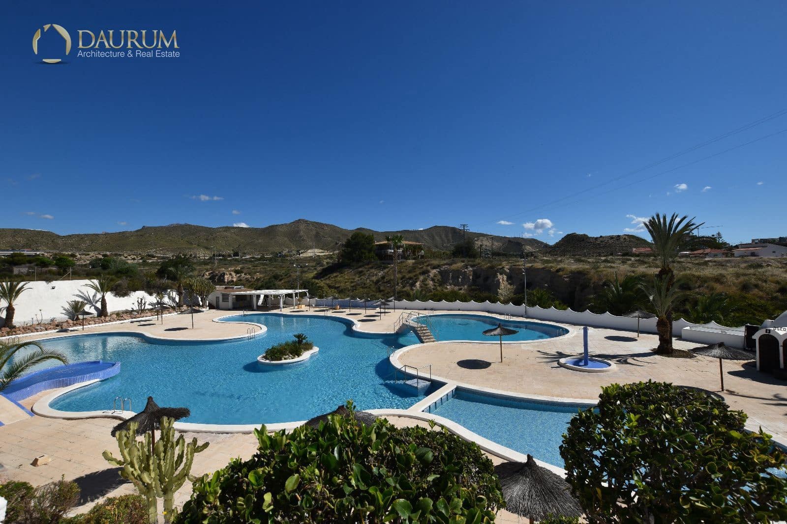 2 bedroom Townhouse for sale in El Campello with pool - € 239,000 (Ref: 9847785)
