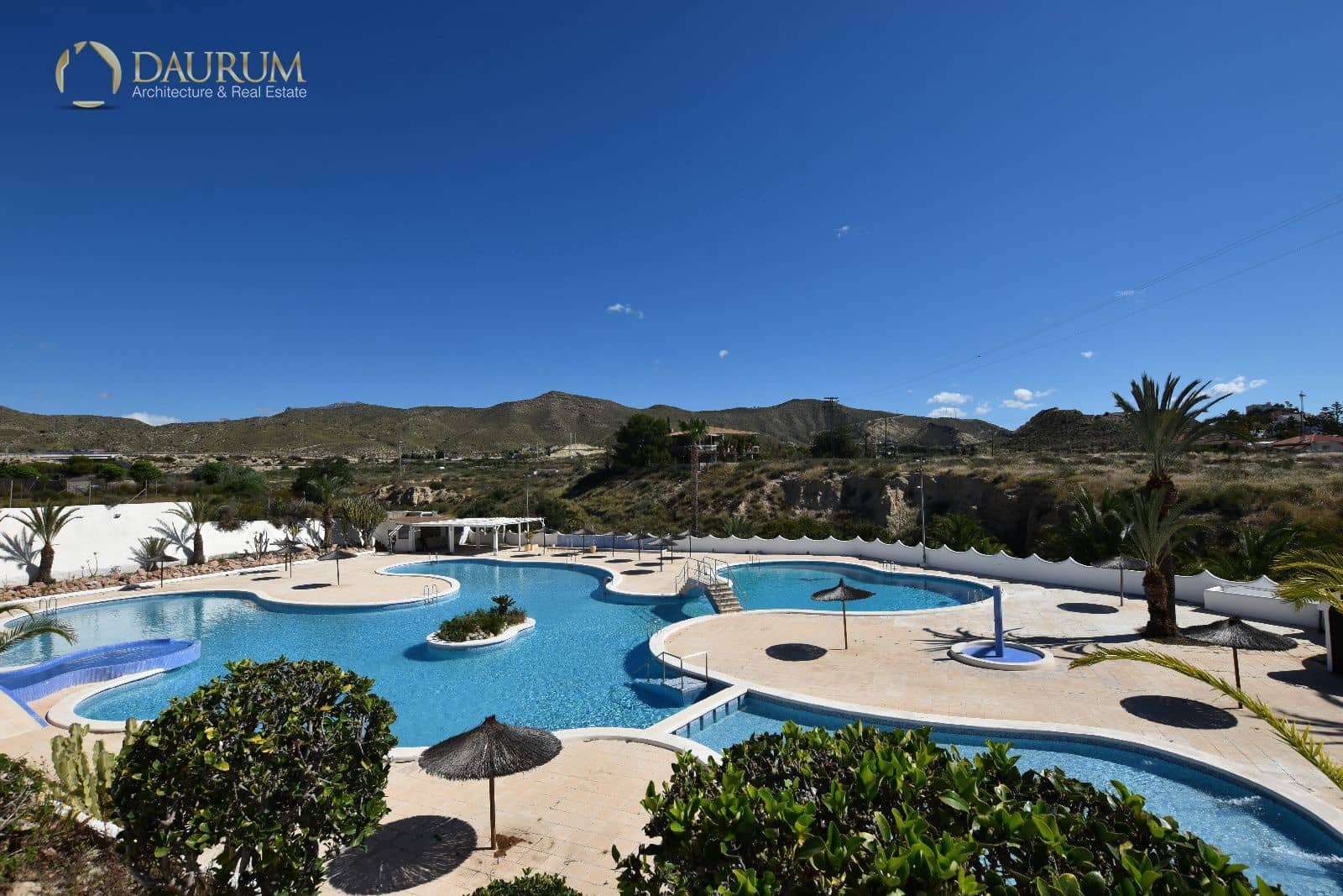 2 bedroom Townhouse for sale in El Campello with pool - € 239,000 (Ref: 9847785)