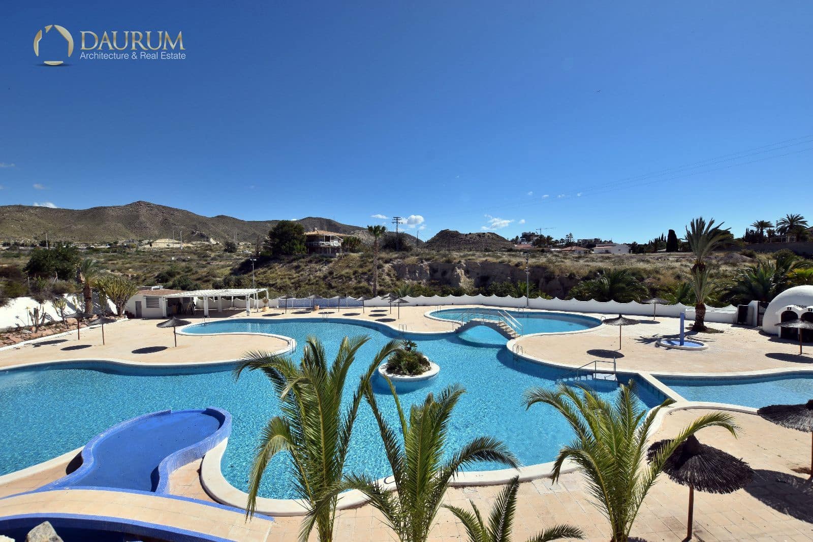 2 bedroom Townhouse for sale in El Campello with pool - € 239,000 (Ref: 9847785)