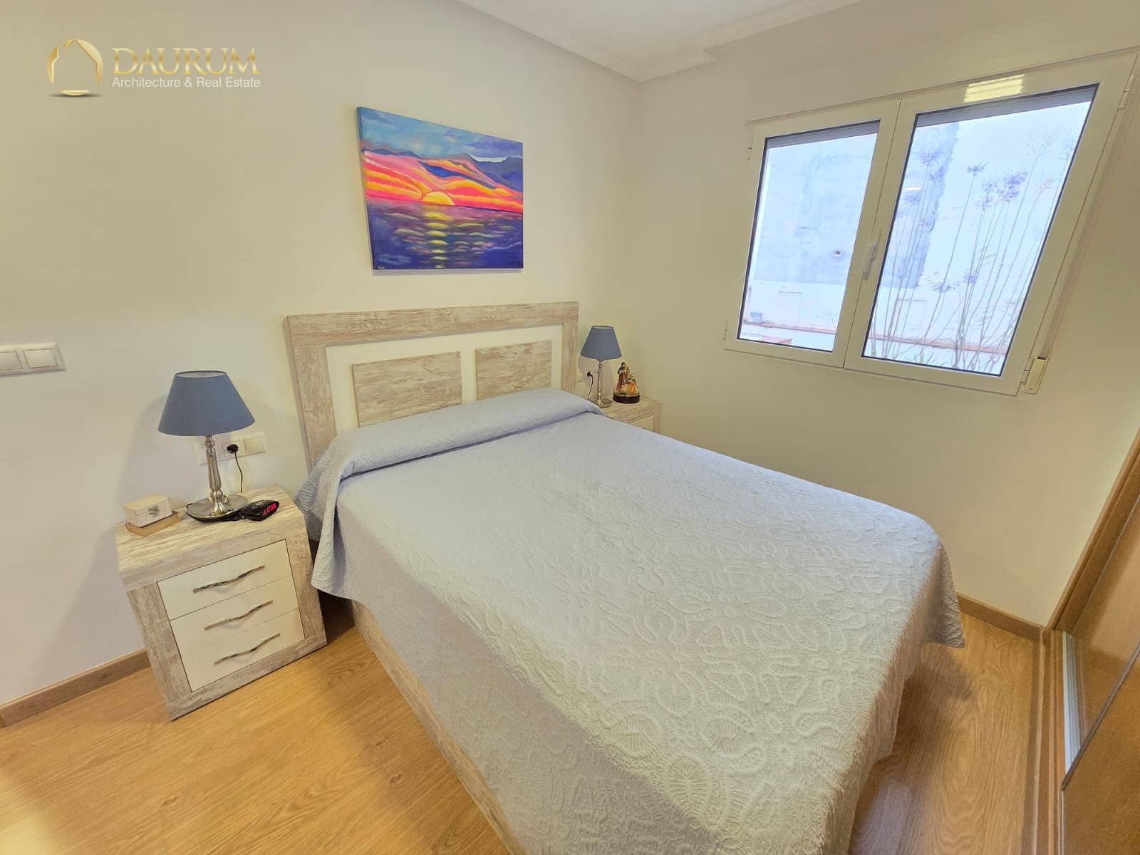 2 soveværelse Lejlighed til salg i Alicante by med garage - € 290.000 (Ref: 9847939)