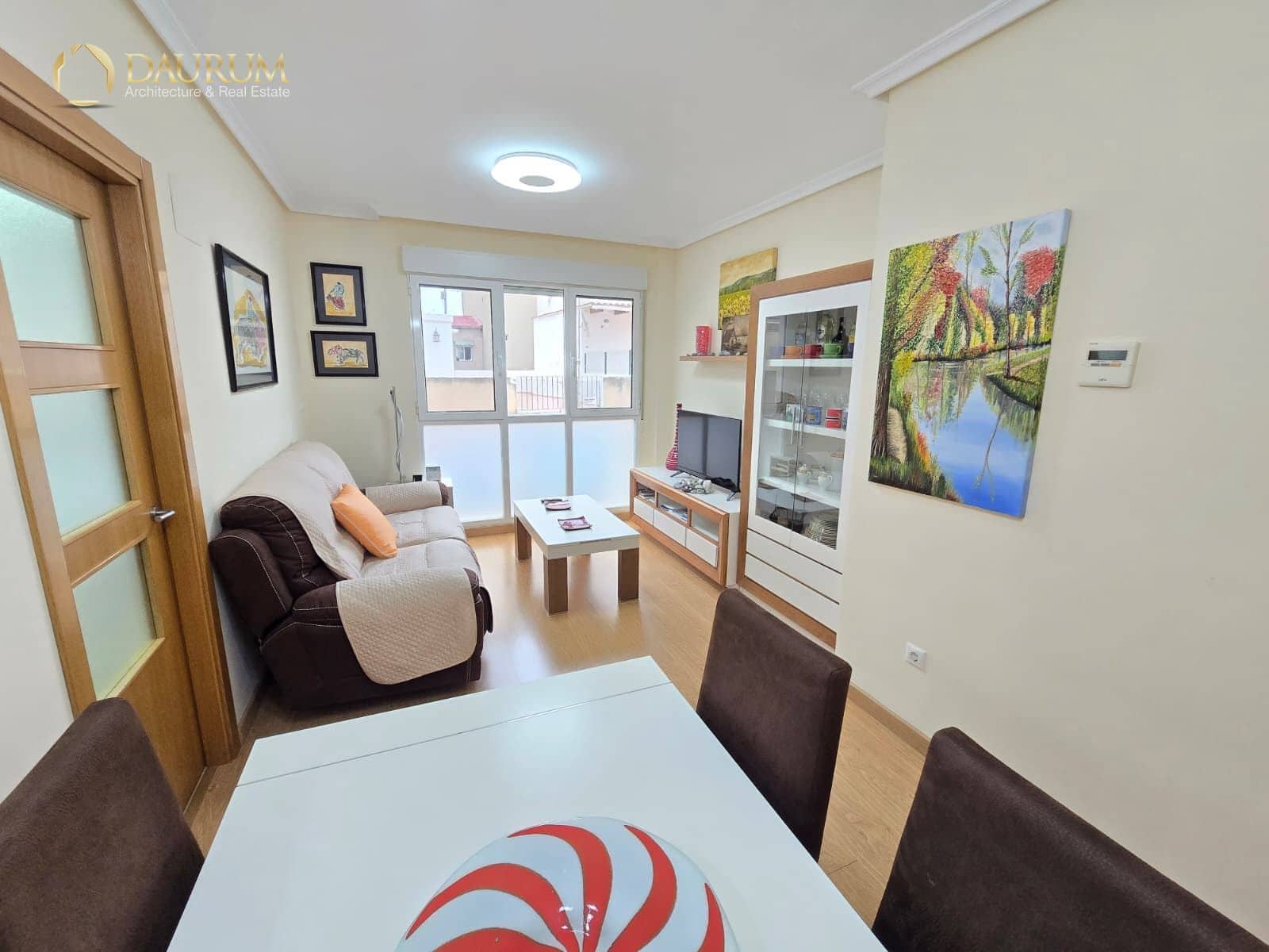 2 soveværelse Lejlighed til salg i Alicante by med garage - € 290.000 (Ref: 9847939)