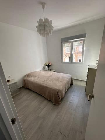 2 soveværelse Lejlighed til salg i Alicante by - € 134.980 (Ref: 9849979)