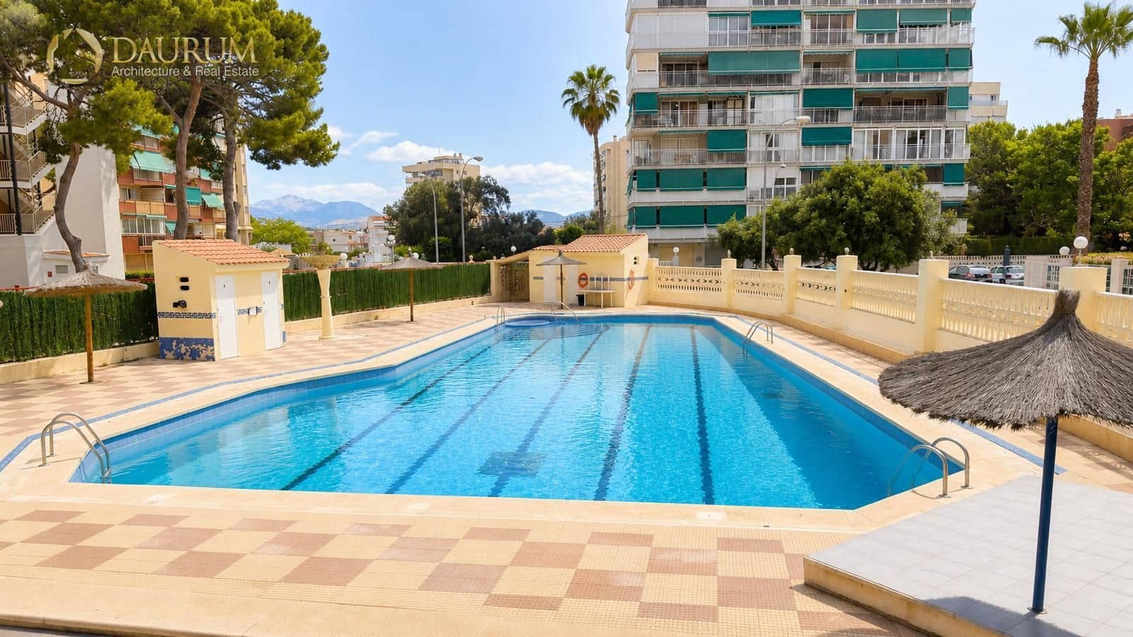 1 soveværelse Lejlighed til salg i Alicante by med swimmingpool garage - € 185.000 (Ref: 9850290)