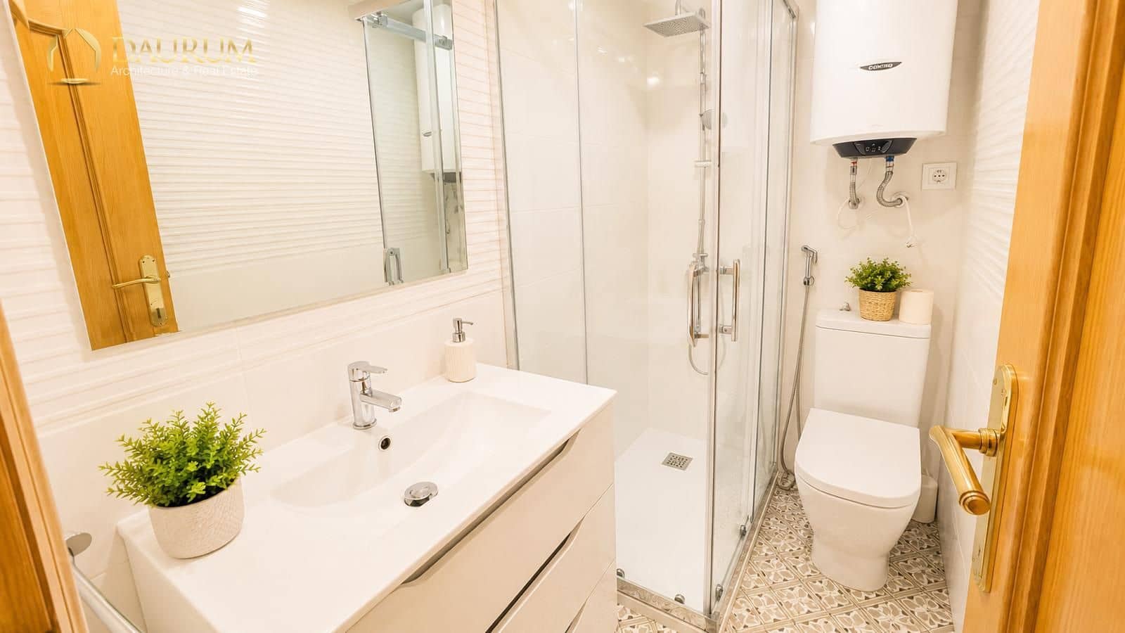 1 soveværelse Lejlighed til salg i Alicante by med swimmingpool garage - € 185.000 (Ref: 9850290)