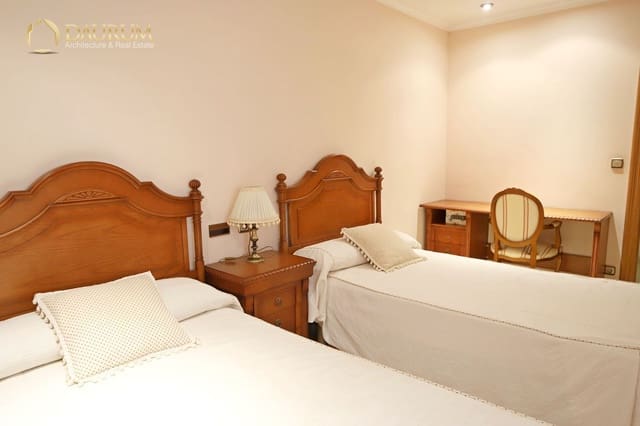 3 sovrum Lägenhet till salu i Pont Nou - Corazón de Jesús, Elche / Elx med garage - 329 000 € (Ref: 9850292)