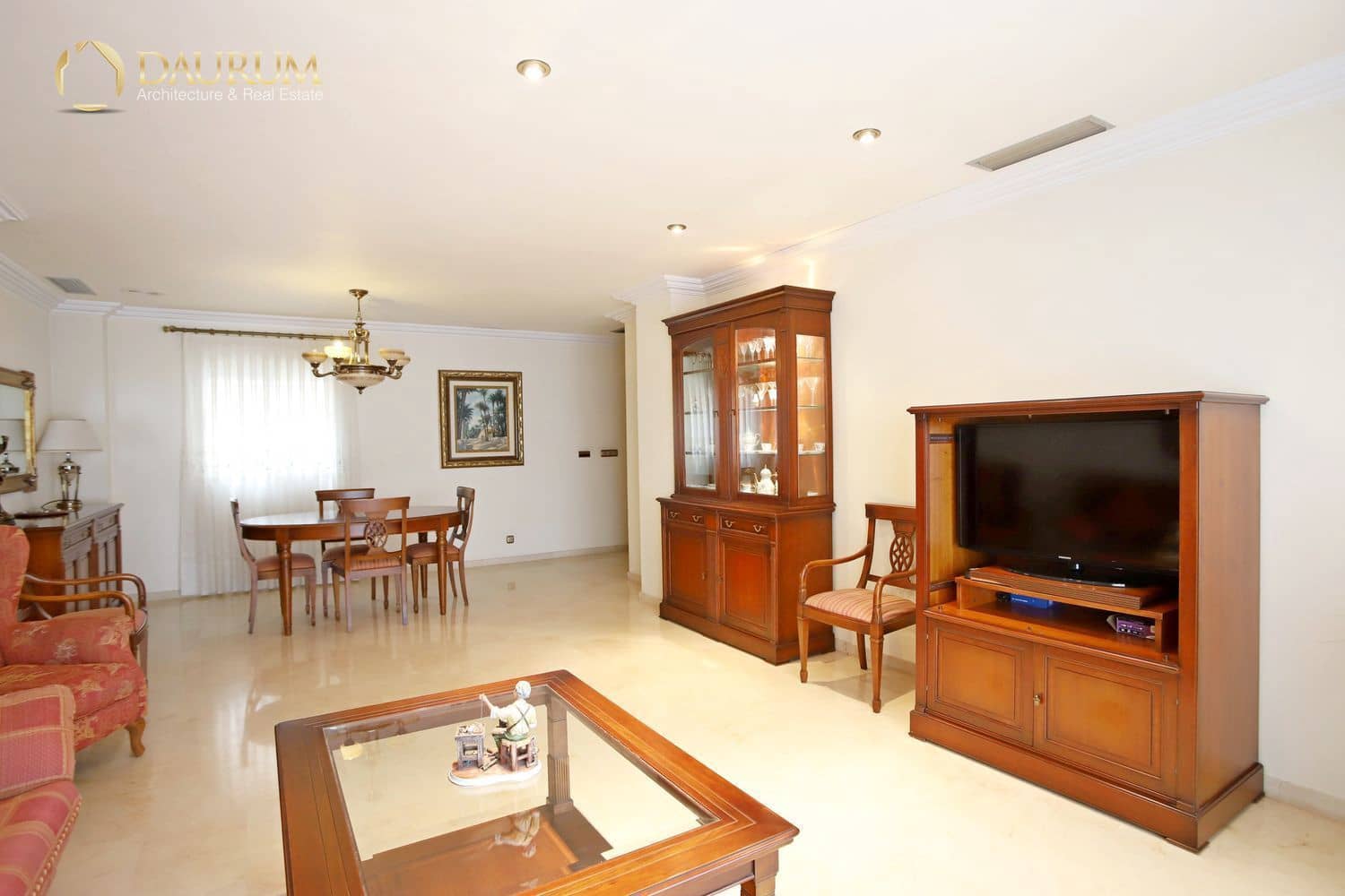 3 bedroom Flat for sale in Elche / Elx with garage - € 329,000 (Ref: 9850292)