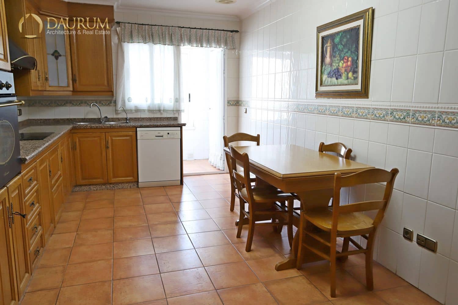 3 bedroom Flat for sale in Elche / Elx with garage - € 329,000 (Ref: 9850292)