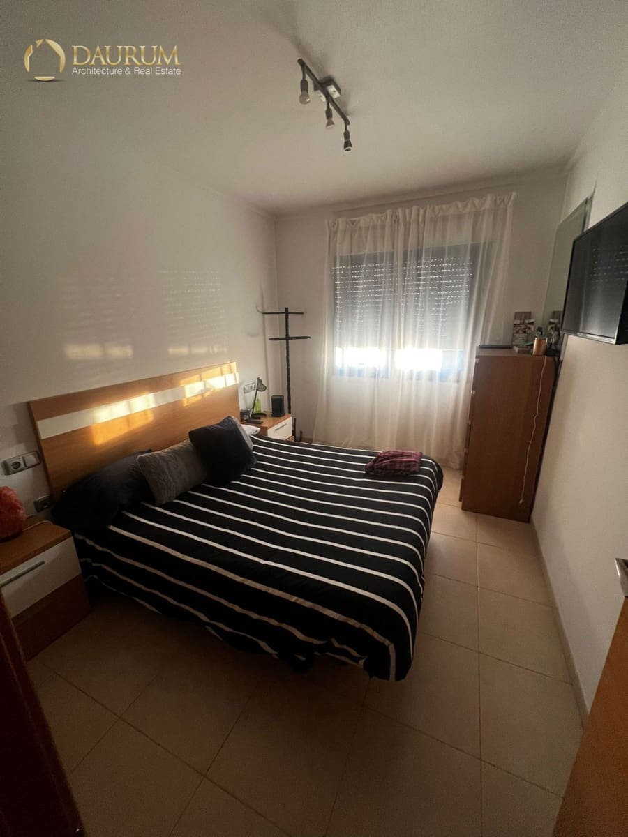 Piso de 2 habitaciones en Alicante / Alacant ciudad en venta con piscina garaje - 200.000 € (Ref: 9850441)