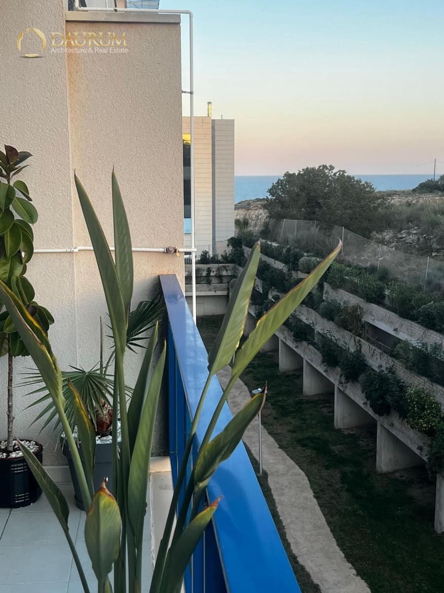 Piso de 2 habitaciones en Alicante / Alacant ciudad en venta con piscina garaje - 200.000 € (Ref: 9850441)