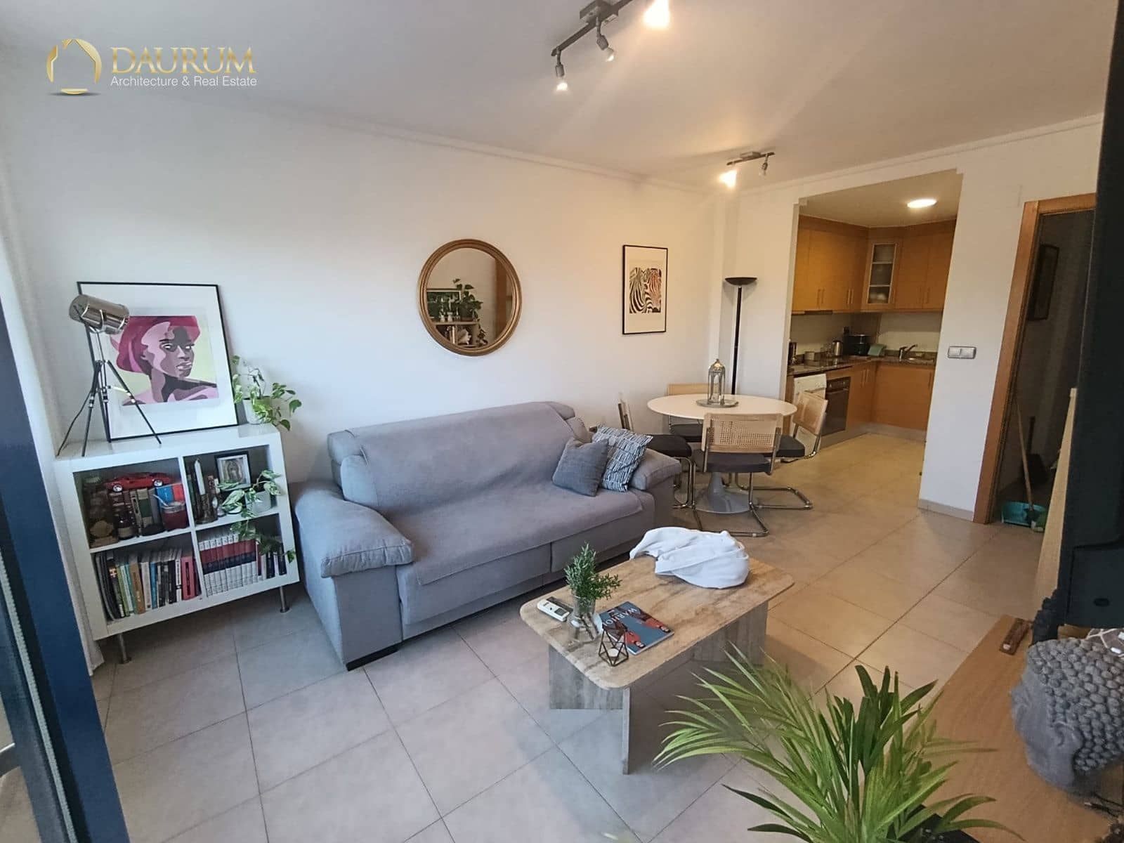Piso de 2 habitaciones en Alicante / Alacant ciudad en venta con piscina garaje - 200.000 € (Ref: 9850441)