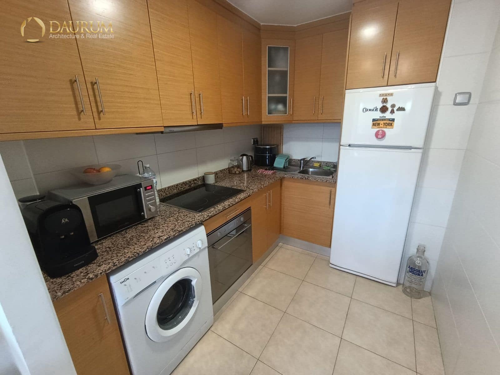 Piso de 2 habitaciones en Alicante / Alacant ciudad en venta con piscina garaje - 200.000 € (Ref: 9850441)