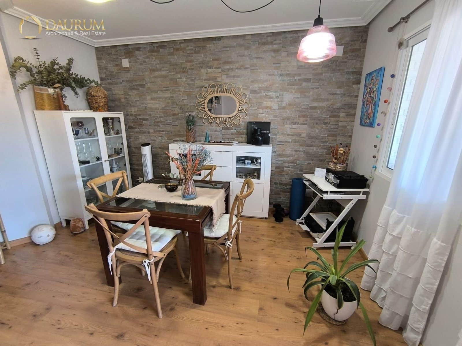 2 soveværelse Penthouse til salg i Alicante by - € 285.000 (Ref: 9854323)