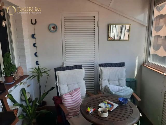 2 soveværelse Penthouse til salg i Benalúa, Alicante by - € 285.000 (Ref: 9854323)