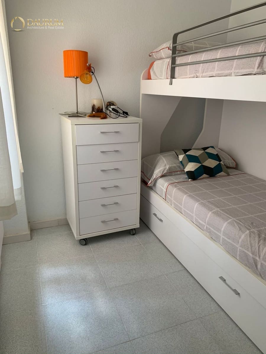 3 sypialnia Mieszkanie na sprzedaż w Arenales del Sol z basenem garażem - 417 000 € (Ref: 9854473)