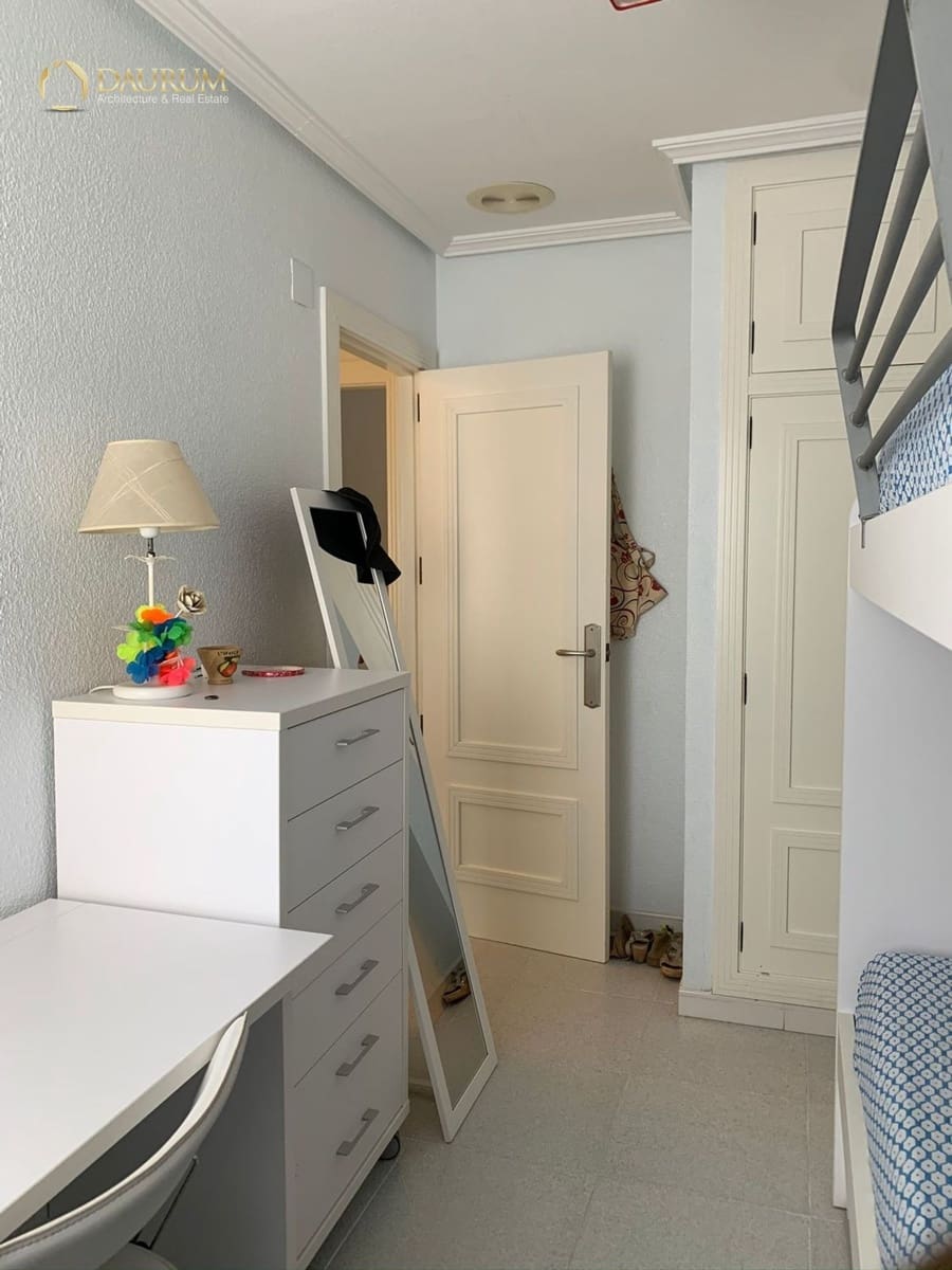 3 sypialnia Mieszkanie na sprzedaż w Arenales del Sol z basenem garażem - 417 000 € (Ref: 9854473)