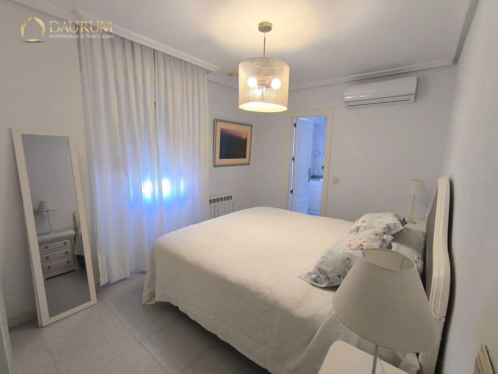 3 sypialnia Mieszkanie na sprzedaż w Arenales del Sol z basenem garażem - 417 000 € (Ref: 9854473)