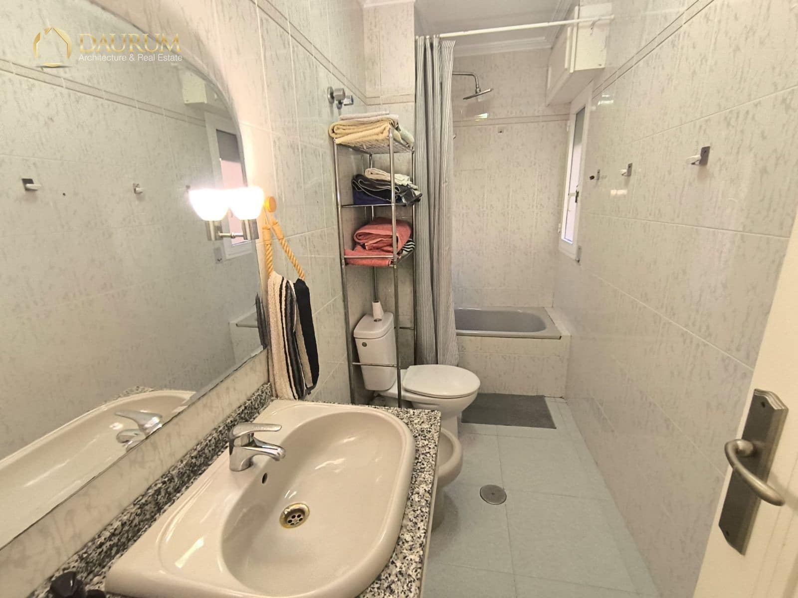 3 sypialnia Mieszkanie na sprzedaż w Arenales del Sol z basenem garażem - 417 000 € (Ref: 9854473)