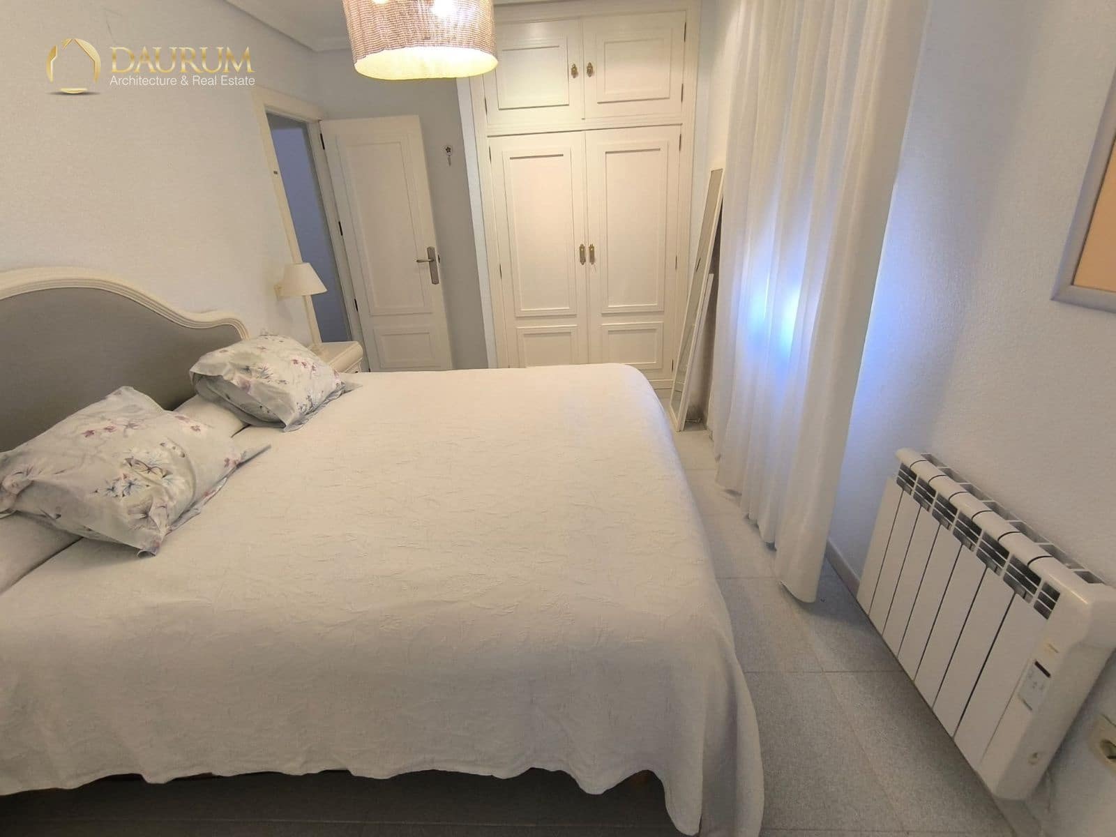3 sypialnia Mieszkanie na sprzedaż w Arenales del Sol z basenem garażem - 417 000 € (Ref: 9854473)