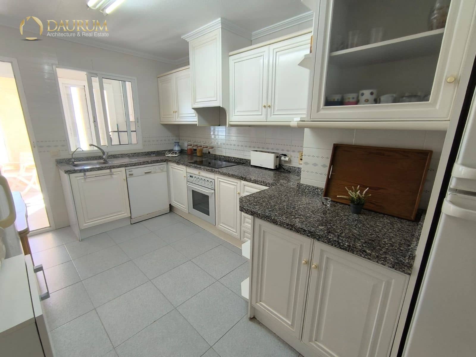 3 sypialnia Mieszkanie na sprzedaż w Arenales del Sol z basenem garażem - 417 000 € (Ref: 9854473)