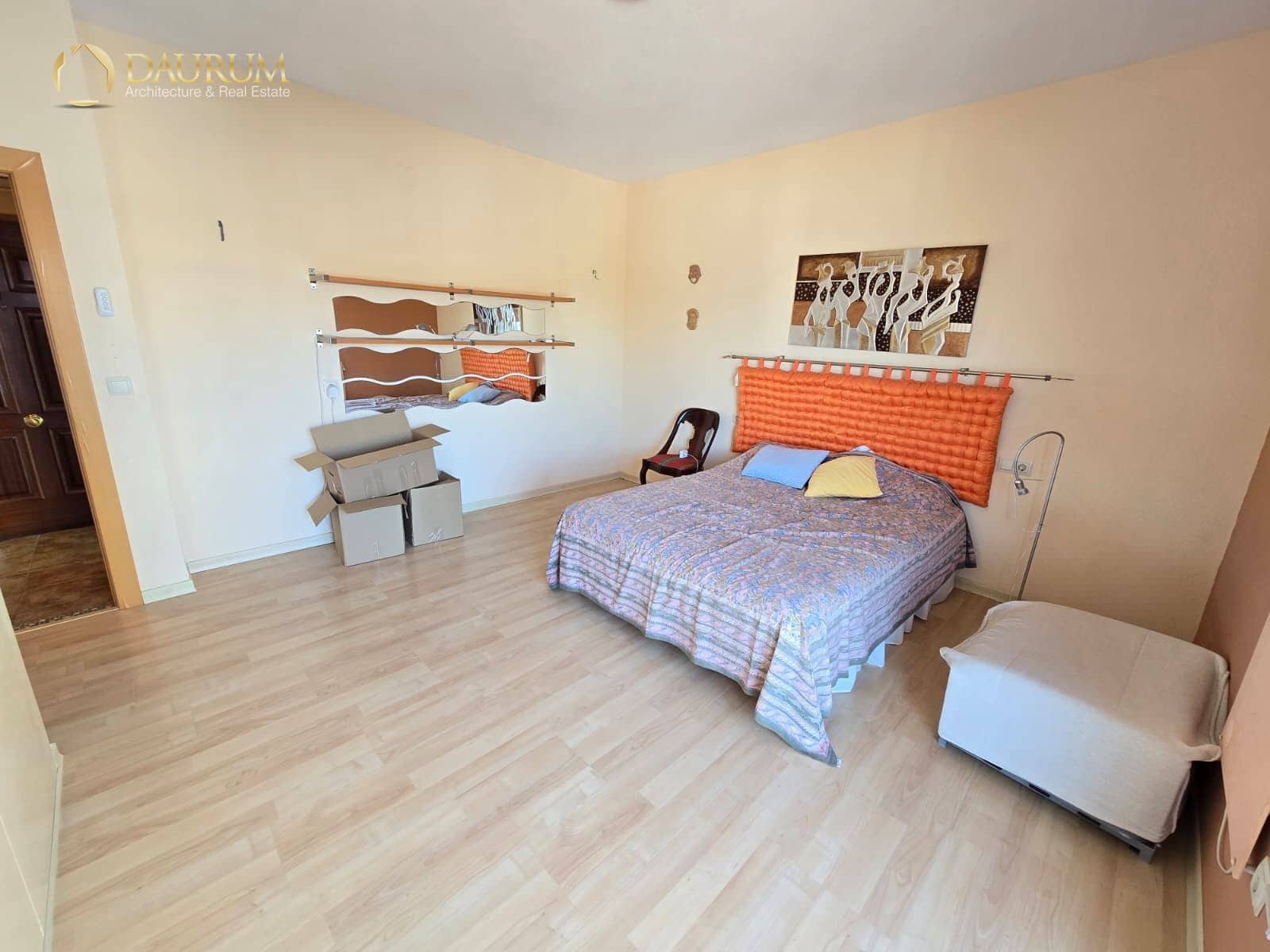2 bedroom Flat for sale in Albir with garage - € 535,000 (Ref: 9860893)