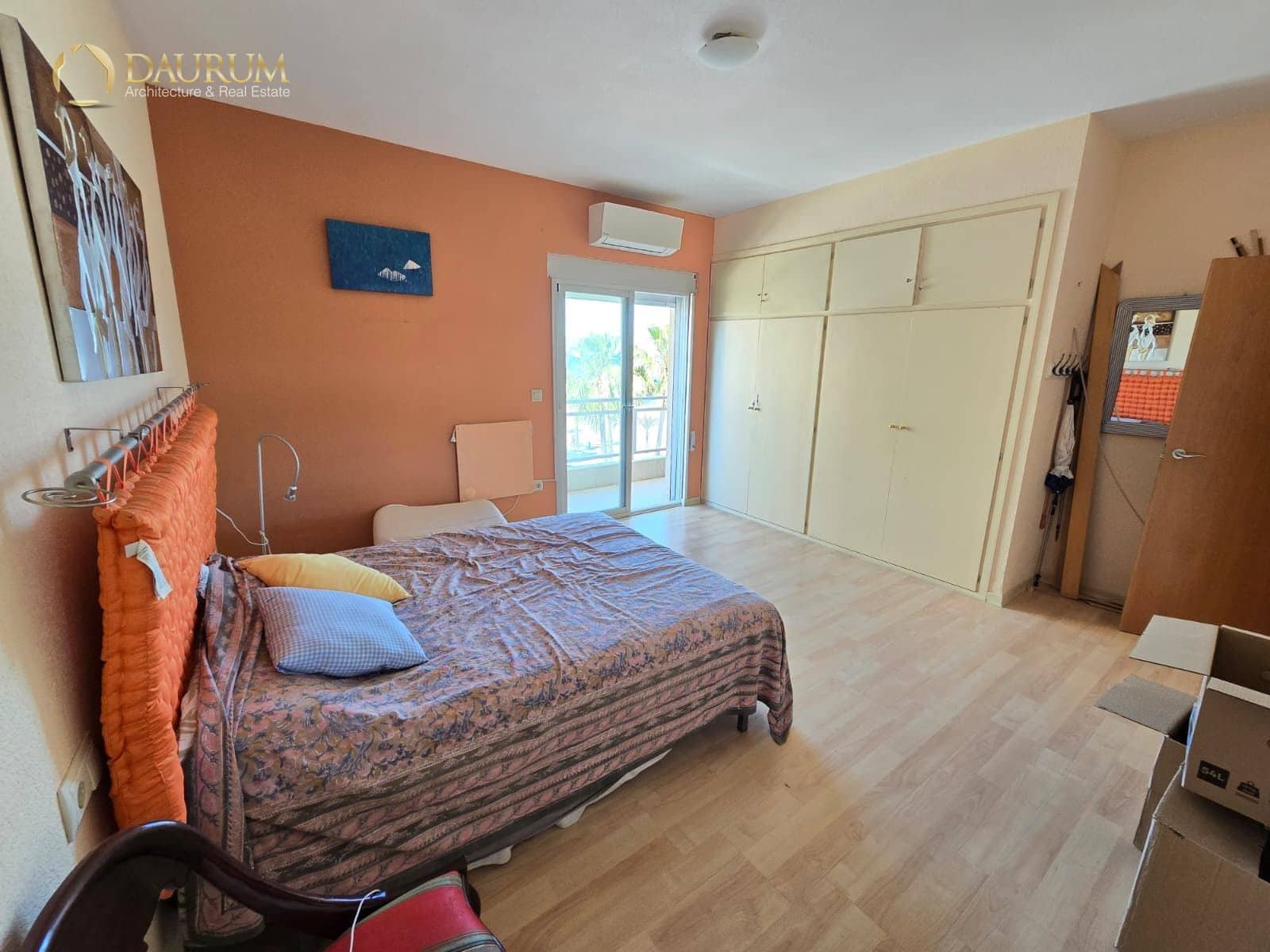 2 bedroom Flat for sale in Albir with garage - € 535,000 (Ref: 9860893)