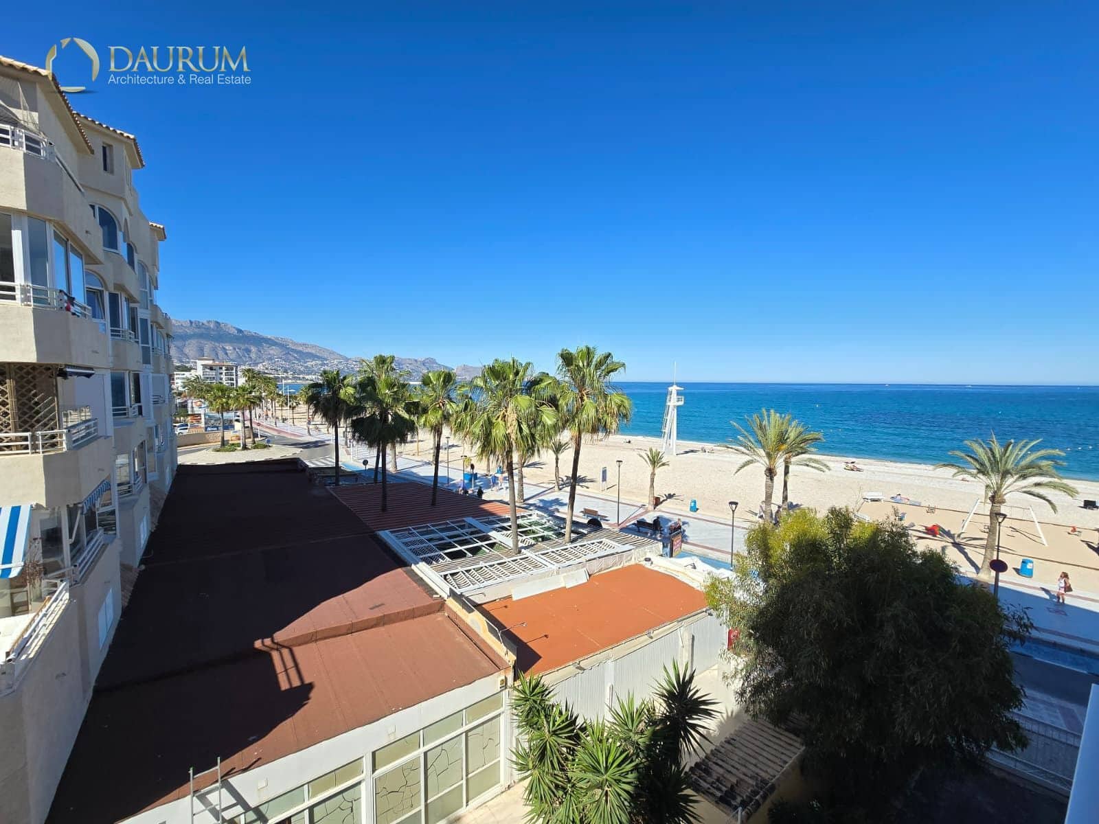 2 bedroom Flat for sale in Albir with garage - € 535,000 (Ref: 9860893)