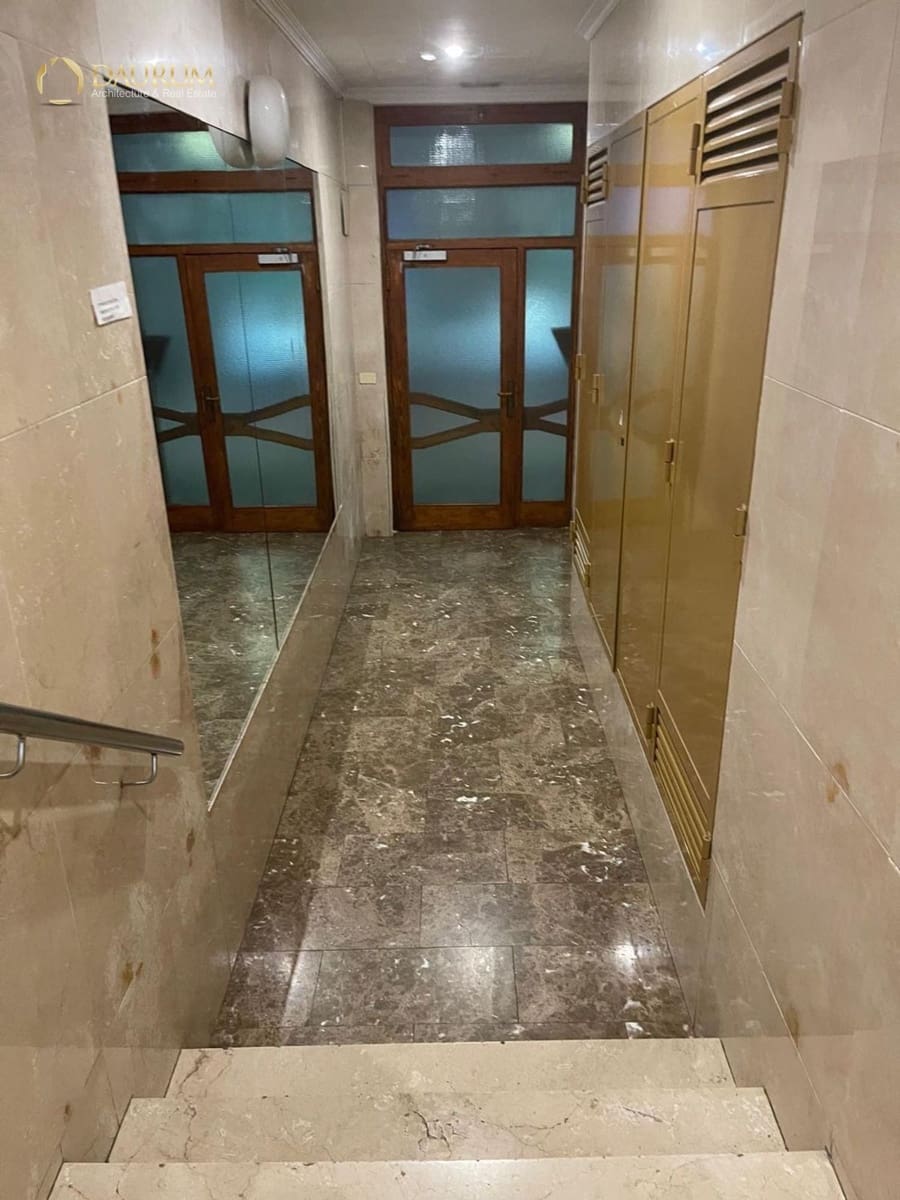 3 quarto Apartamento para venda em Alicante cidade - 180 000 € (Ref: 9861231)