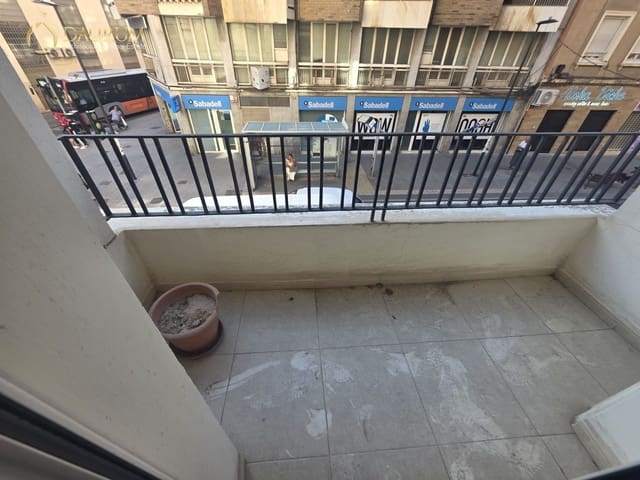 3 quarto Apartamento para venda em Carolinas Bajas, Alicante cidade - 180 000 € (Ref: 9861231)