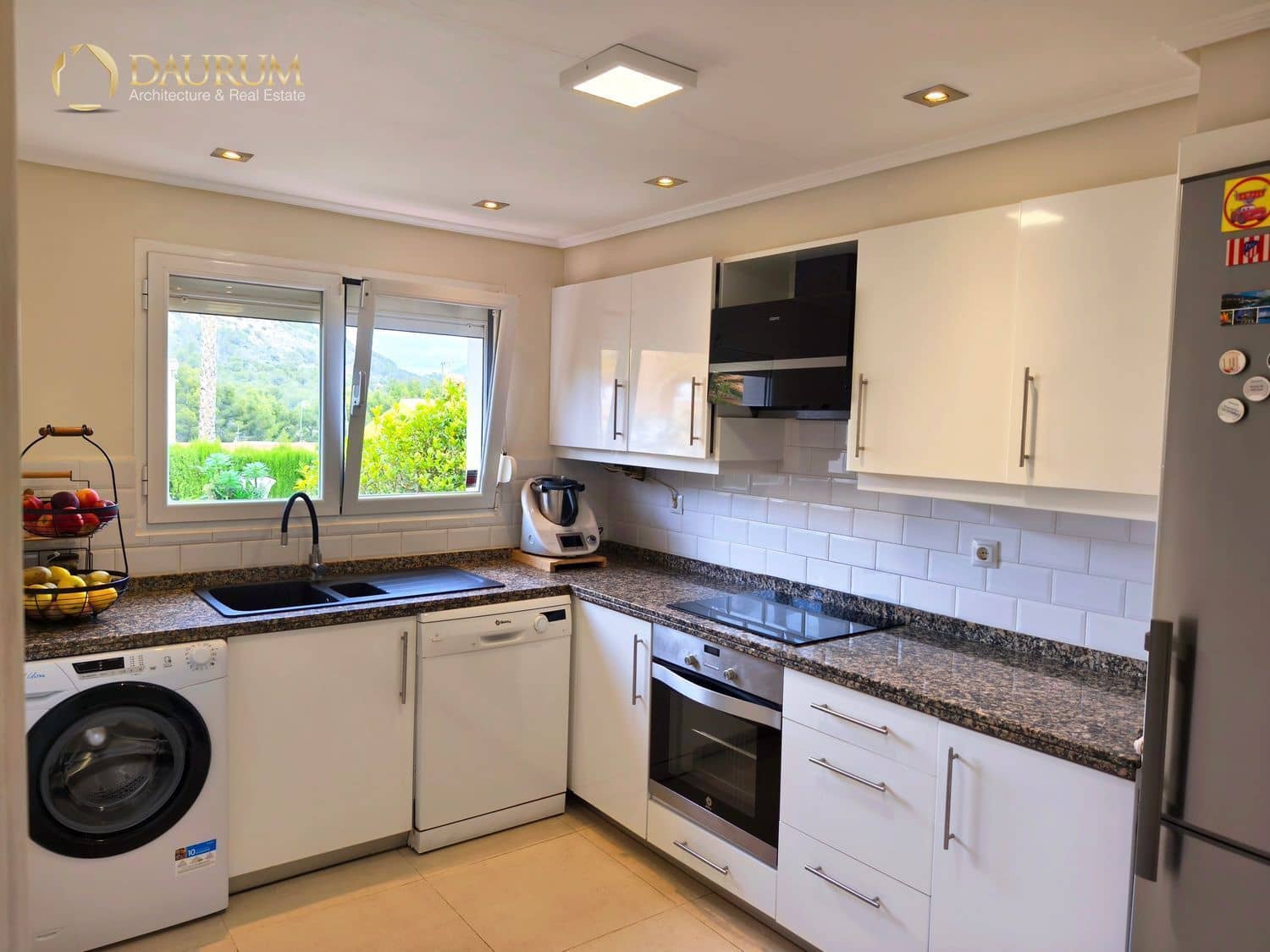 4 slaapkamer Villa te koop in La Nucia met zwembad garage - € 598.000 (Ref: 9863506)