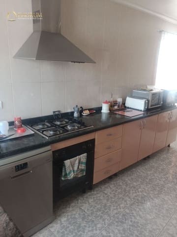 4 quarto Moradia para venda em San Vicente / Sant Vicent del Raspeig com piscina garagem - 450 000 € (Ref: 9865585)