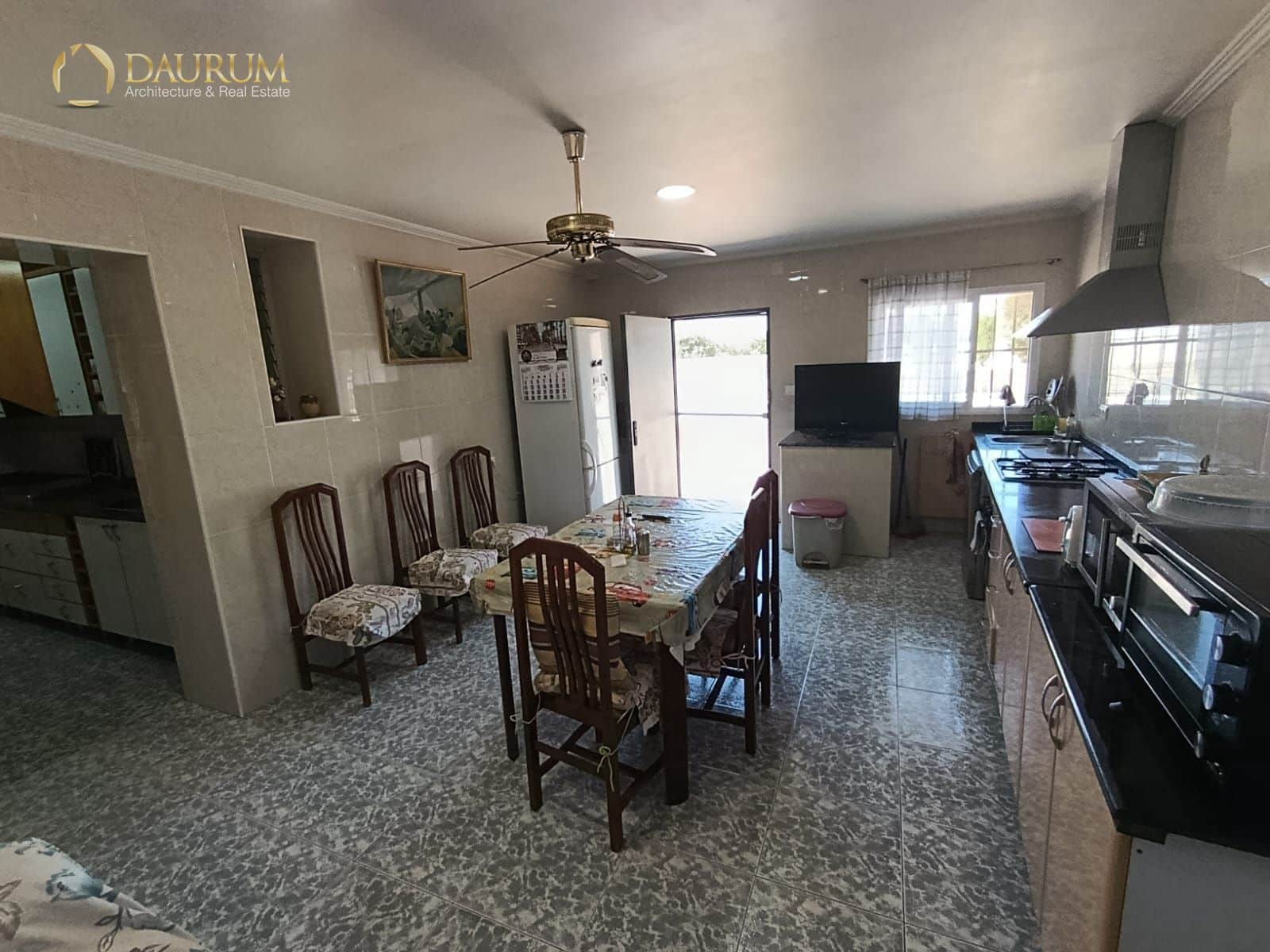 4 slaapkamer Villa te koop in San Vicente / Sant Vicent del Raspeig met zwembad garage - € 450.000 (Ref: 9865585)