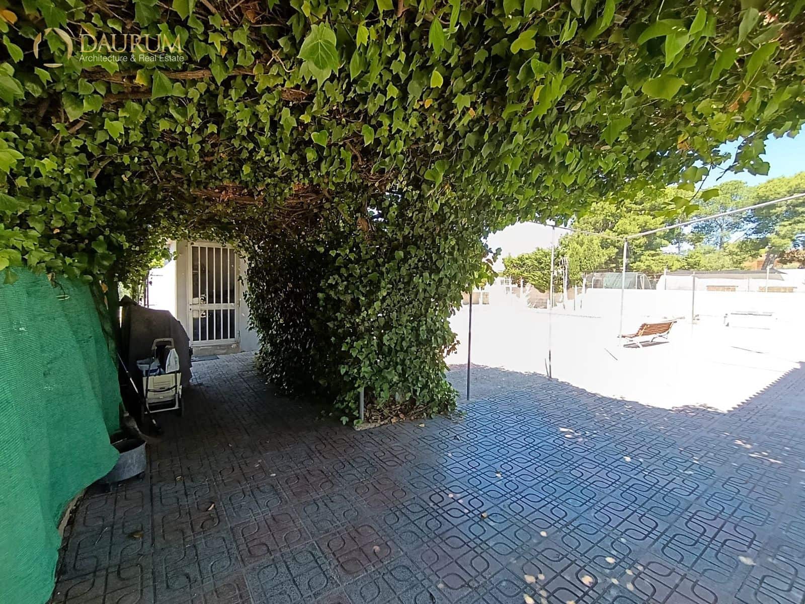 4 slaapkamer Villa te koop in San Vicente / Sant Vicent del Raspeig met zwembad garage - € 450.000 (Ref: 9865585)