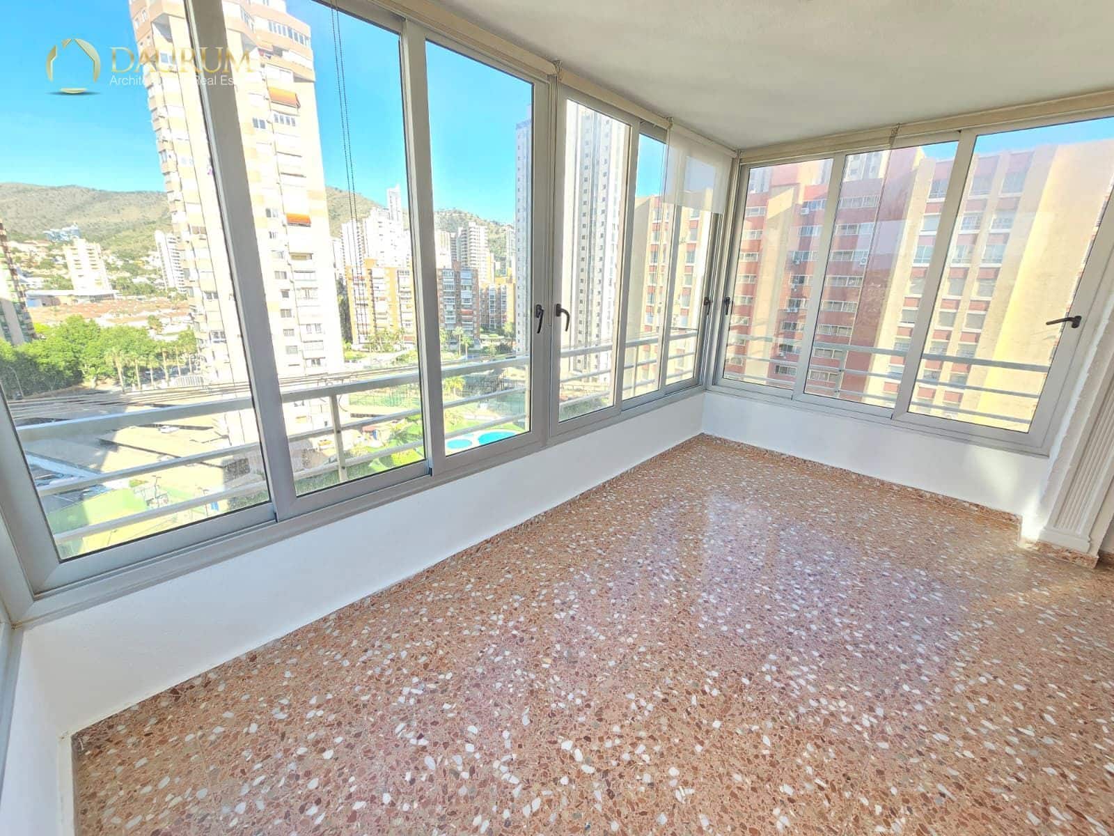 3 chambre Appartement à vendre à Benidorm avec piscine garage - 275 000 € (Ref: 9866011)