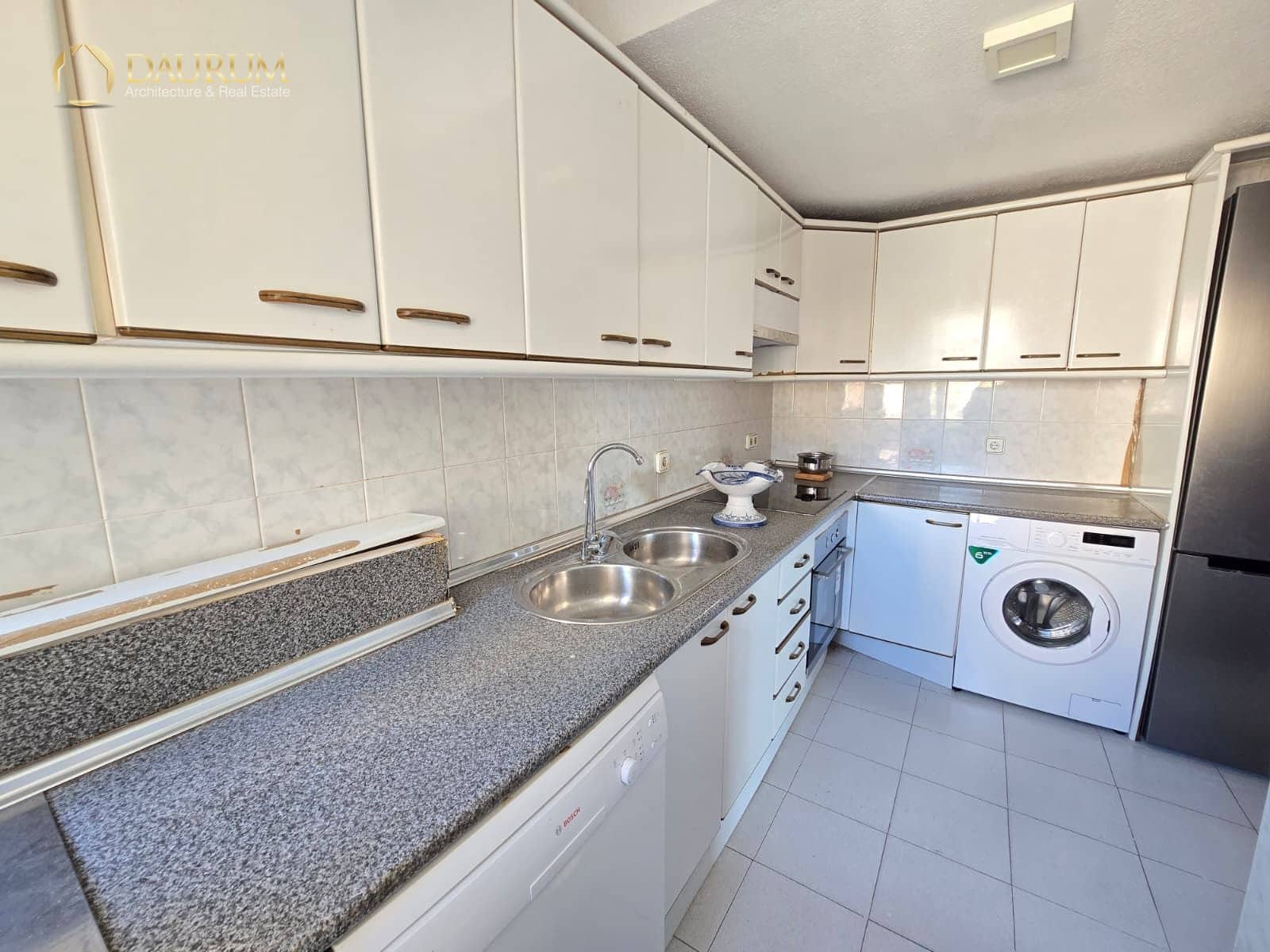 3 chambre Appartement à vendre à Benidorm avec piscine garage - 275 000 € (Ref: 9866011)