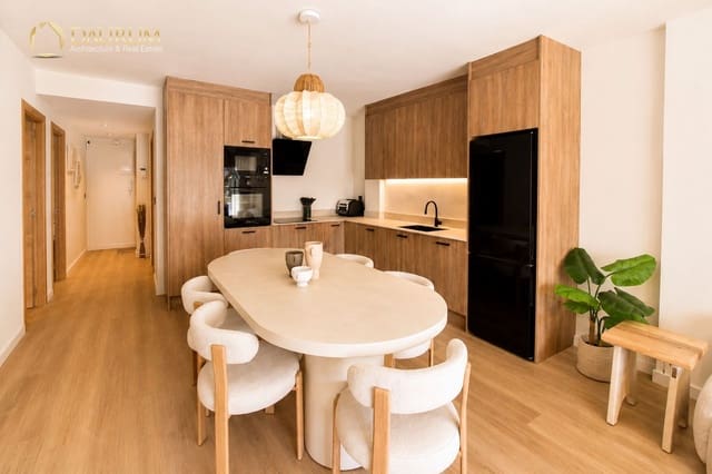 3 quarto Apartamento para venda em Alicante cidade com piscina garagem - 585 000 € (Ref: 9867625)