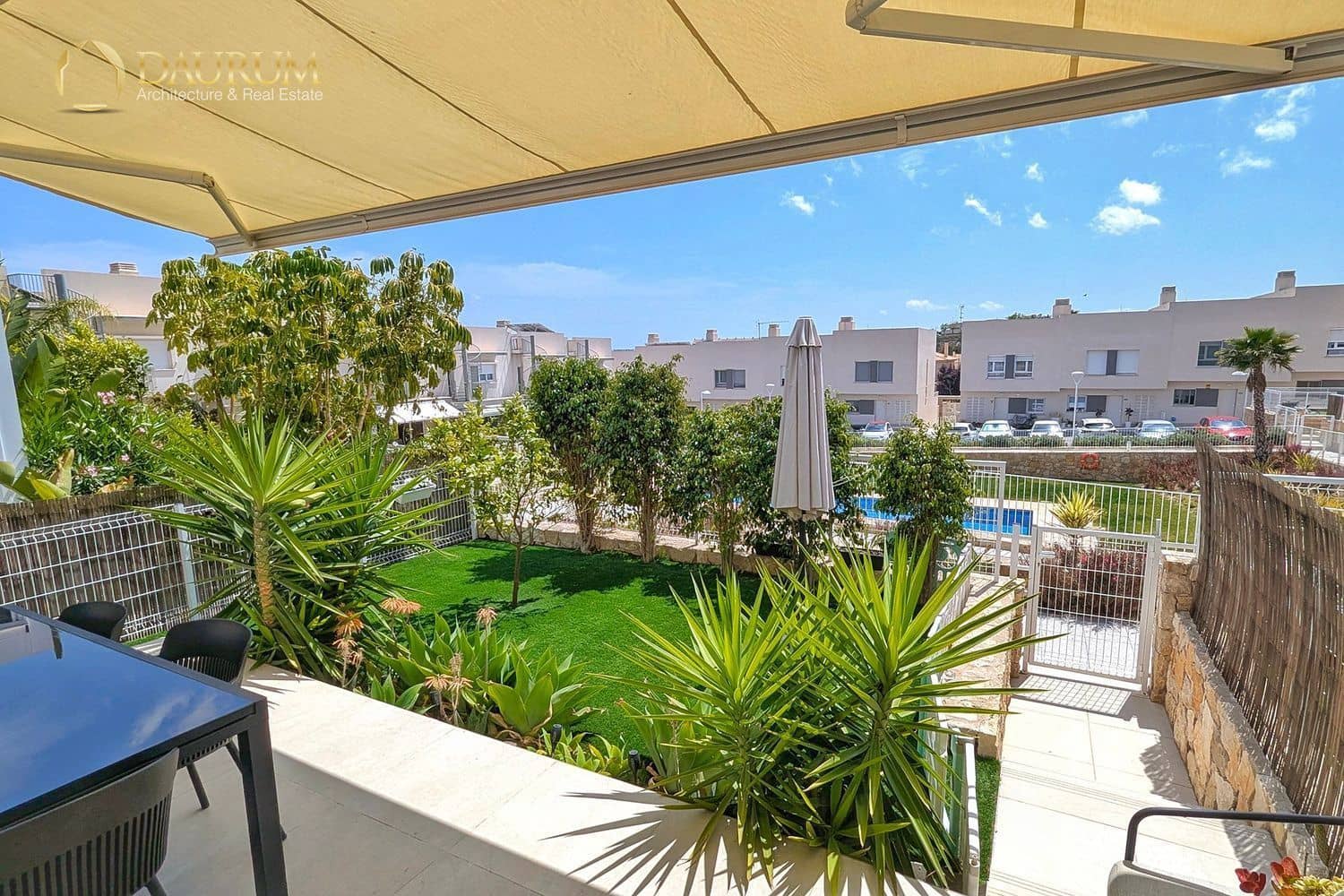 3 bedroom Townhouse for sale in Monforte del Cid with pool garage - € 314,990 (Ref: 9867736)