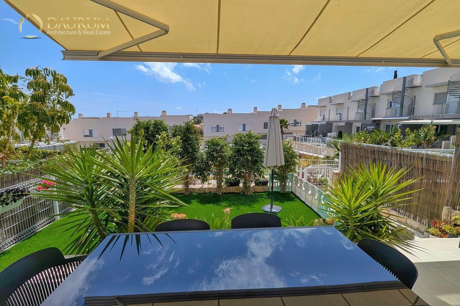 3 bedroom Townhouse for sale in Monforte del Cid with pool garage - € 314,990 (Ref: 9867736)