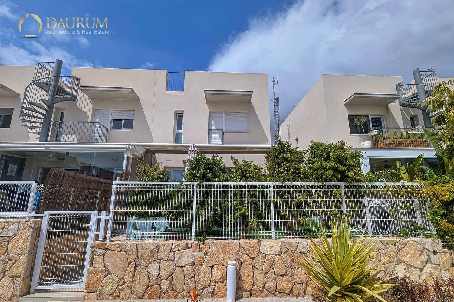3 bedroom Townhouse for sale in Monforte del Cid with pool garage - € 314,990 (Ref: 9867736)