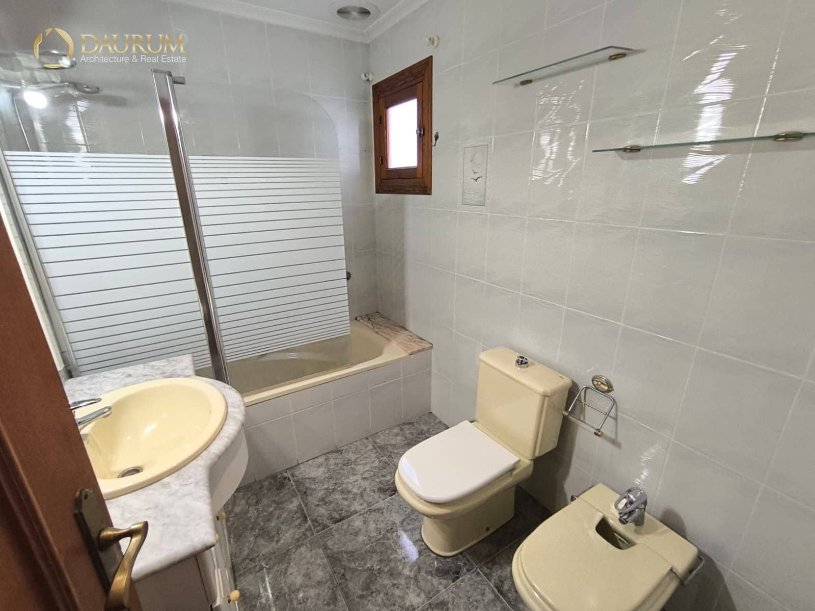 3 slaapkamer Flat te koop in Elche / Elx - € 162.000 (Ref: 9874323)